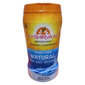 Aashirvaad Iodized Natural Sea Salt Crystals, 600g