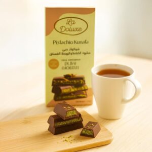 La Deluxe Pistachio Kunafa Chocolate, 110g