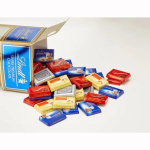Lindt Swiss Premium Assorted Chocolates, 700g