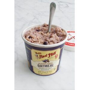 Bob's Red Mill Gluten Free Oatmeal  Blueberry & Hazelnut with Flax & Chia, 71g