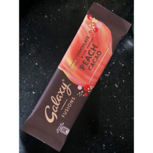 Galaxy Fusions Milk Chocolate with Peach Cacao, 35g