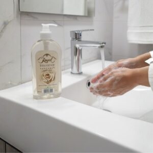 Royal Innocence Handwash with Natural Moisturizers, 500ml