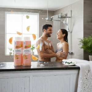 St. Ives Soothing Body Wash Pink Lemon & Mandarin Orange, 700mL