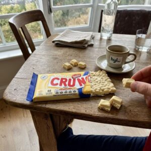 Nestle Crunch White Chocolate Bar, 100g