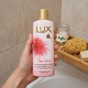 Lux Soft Touch Moisturizing Shower Gel, 250ml
