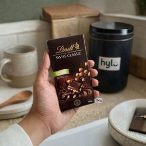 Lindt Swiss Classic Dark Chocolate with Roasted Hazelnuts, 100g
