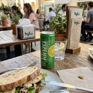 Kinza Lemon Carbonated Drink, 250ml