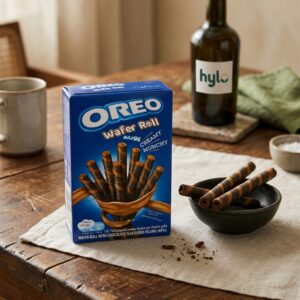Oreo Wafer Roll with Chocolate Flavoured Filling, 54g