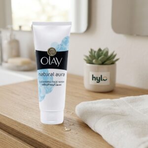 Olay Natural Aura Cleansing Face Wash, 100mL