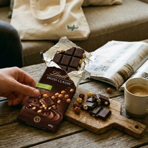 Lindt Swiss Classic Dark Chocolate with Roasted Hazelnuts, 100g