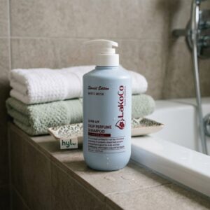 LaKoCo Korea Cosmetics White Musk Deep Perfume Shampoo (Anti-Hair Loss), 500mL