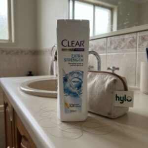 CLEAR Anti-Dandruff Shampoo Extra Strength, 300ml