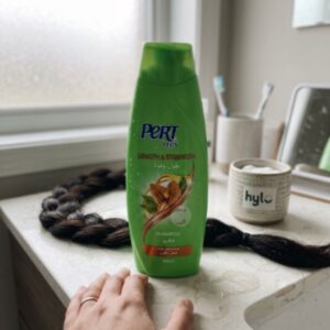 Pert Plus Length & Strength Shampoo with Almond Oil, 600ml