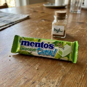 Mentos Incredible Chew Green Apple Soft Candy, 45g
