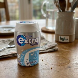 Wrigley's Extra White Sweet Mint Chewing Gum, 64g
