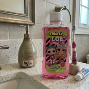 Firefly LOL Surprise! Anti-Cavity Mouthwash, Fruity Berry, 300mL