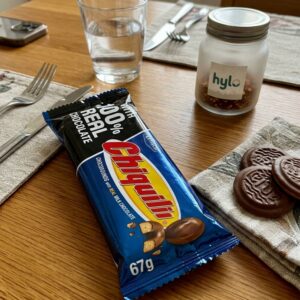 Artiach Chiquil'n Chocorounds with Real Milk Chocolate, 67g