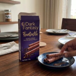 Sunfeast Dark Fantasy Fantastik Choco Creme Wafer Rolls, 150g