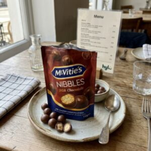McVitie's Nibbles Milk Chocolate, 110g