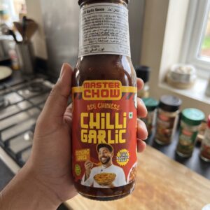 Master Chow Chilli Garlic Cooking Sauce, 220g