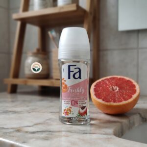 Fa Freshly Free Grapefruit And Lychee Deodorant Roll On, 50ml