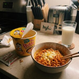Samyang Buldak Cheese Hot Chicken Flavour Ramen Big Bowl, 105g