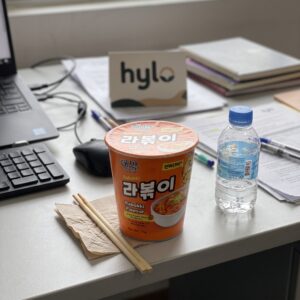 Daebak Rabokki Sweet and Spicy Dry Noodles, 73g